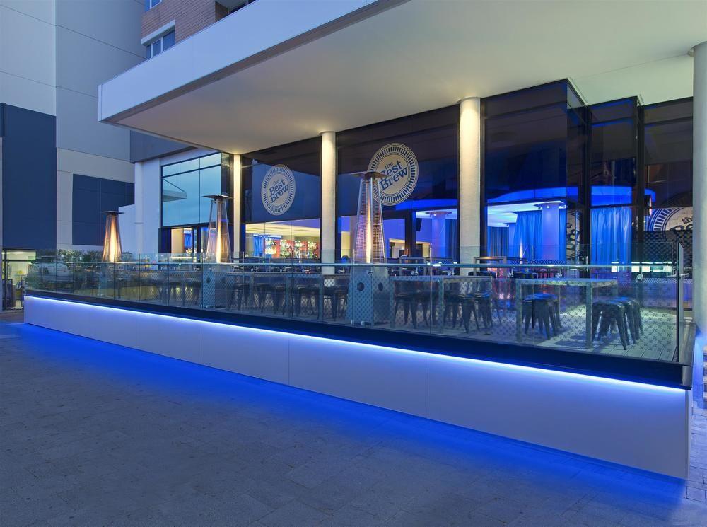 Four Points By Sheraton Perth Hotel Exterior photo